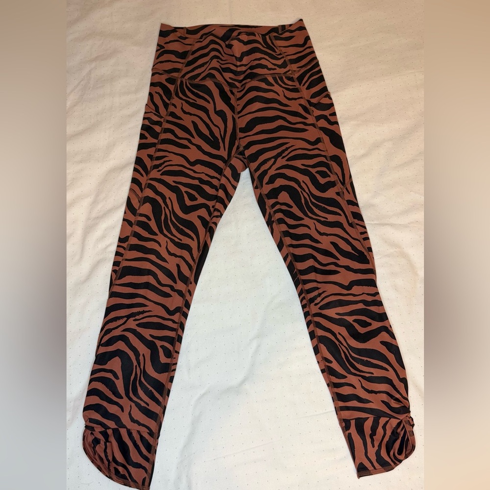 Fabletics Tiger Stripe Leggings - Black and Brown